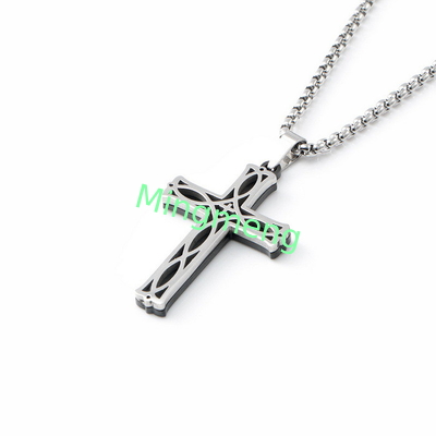 Nouveaux bijoux en acier inoxydable avec des motifs à la mode et personnalisés, collier creux, simple pendentif de croix pour hommes