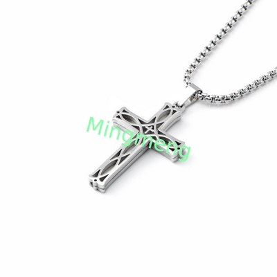 Nouveaux bijoux en acier inoxydable avec des motifs à la mode et personnalisés, collier creux, simple pendentif de croix pour hommes