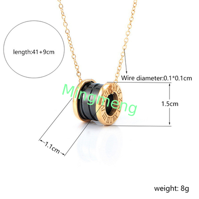 Collier en acier inoxydable doré, luxe léger, collier de clavicule haut de gamme, tempérament, design haut de gamme pour femmes, chaîne de clavicule, nouveau style