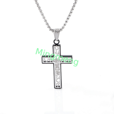 Nouveau collier en croix creuse pour homme, accessoires à la mode, simples et exquis en gros