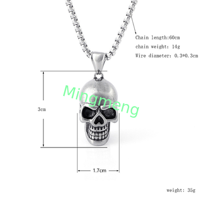 Collier en titane de crâne avec collier en titane de crâne en acier inoxydable pour homme de style européen et américain