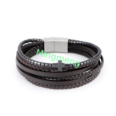 Nouveau bracelet en cuir d'homme en acier inoxydable, bracelet polyvalent personnalisé à la mode européen et américain