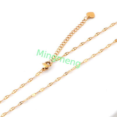 Un nouveau collier vert paon, un pendentif à la mode.