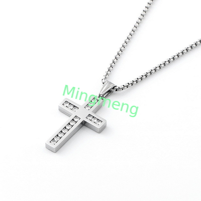Collier de croix en diamant de haute qualité, de luxe léger, long collier pour homme.