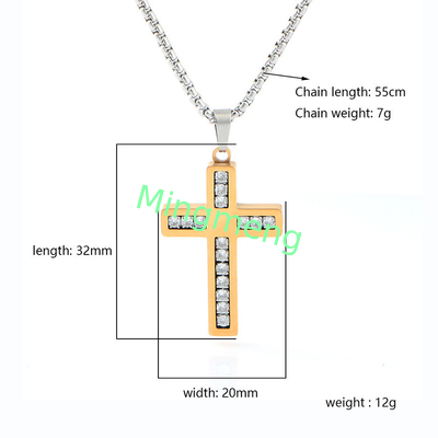 Collier de croix en diamant de haute qualité, de luxe léger, long collier pour homme.