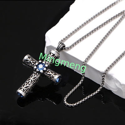 Explosif rétro en acier inoxydable coulé croix zircon punk tendance nouveau pendentif