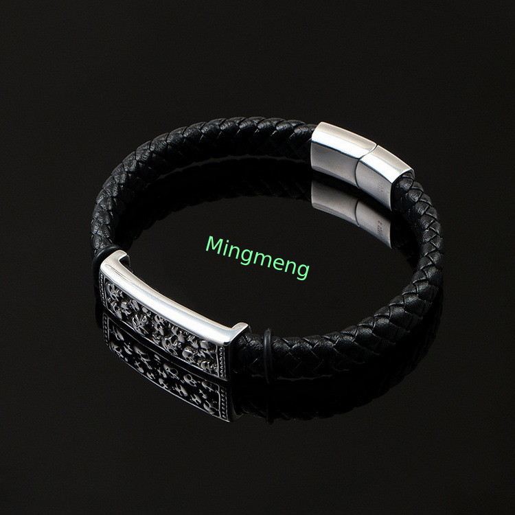 Exprimez votre individualité avec notre bracelet à crâne en acier inoxydable résistant à la corrosion et fort
